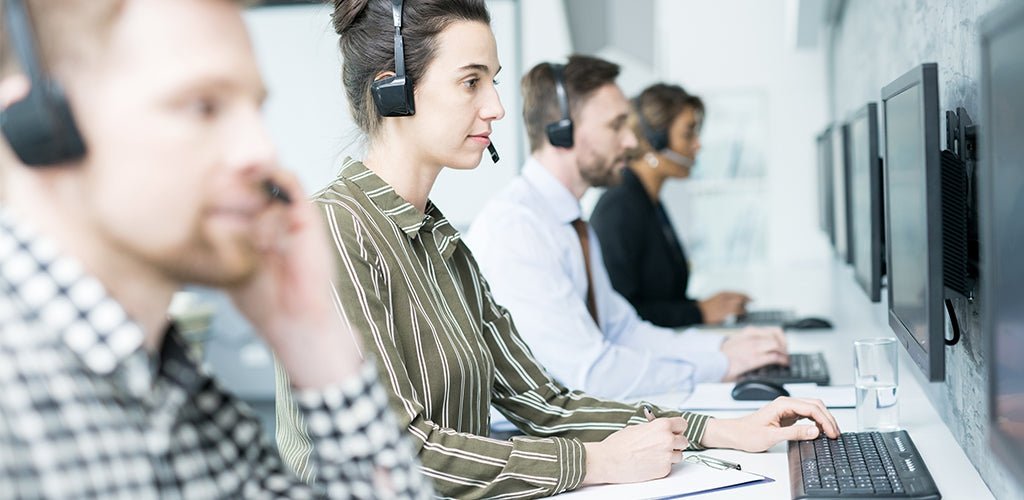 How to Build and Train a World Class Customer Service Team - HRDQ